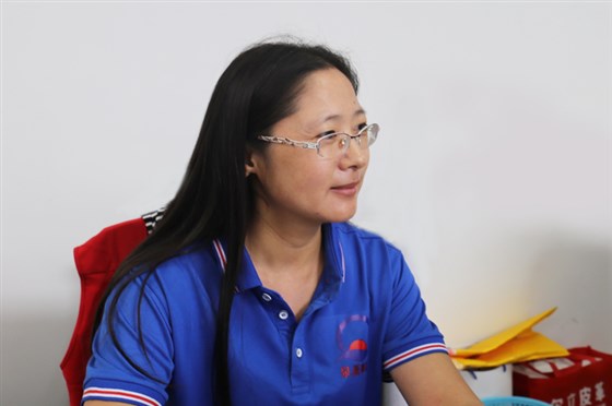泉辰客服趙小姐